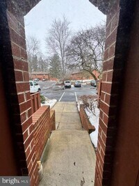 Building Photo - 1804 Worthington Dr