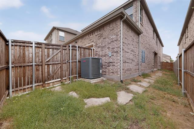 Building Photo - 7617 Regal Ln