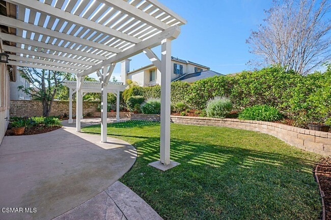 Building Photo - 193 Via Felicia