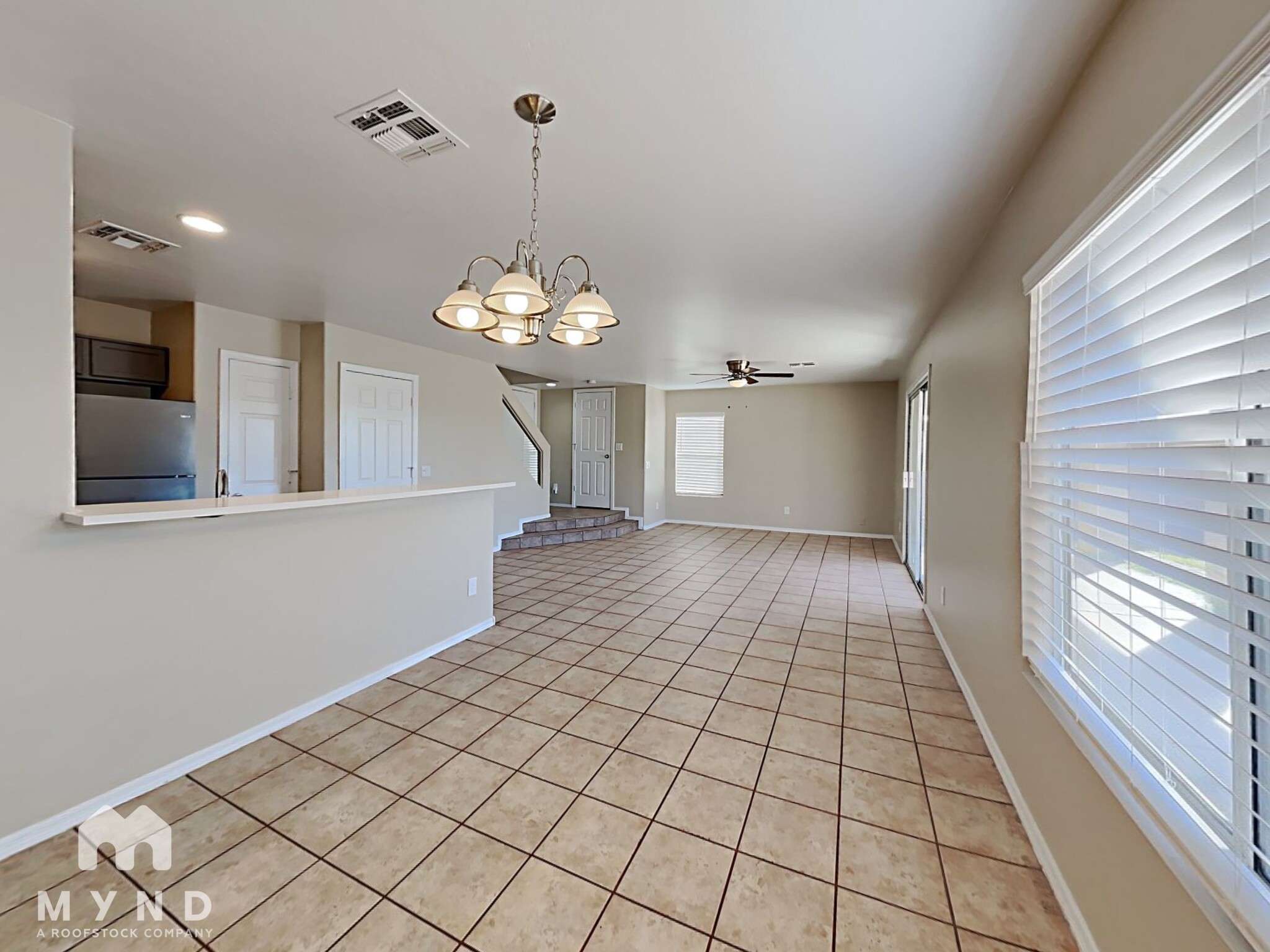 Building Photo - 12105 W Flores Dr