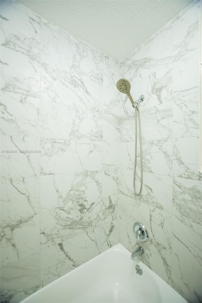 Building Photo - 4803 NW 9th Dr