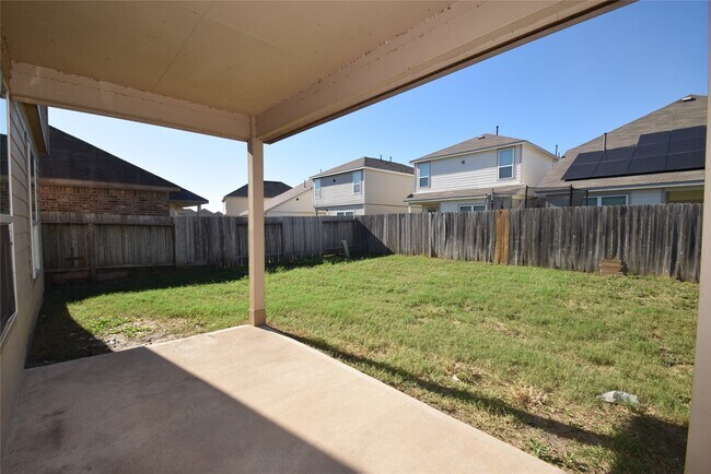 Building Photo - 24706 Pavarotti Pl