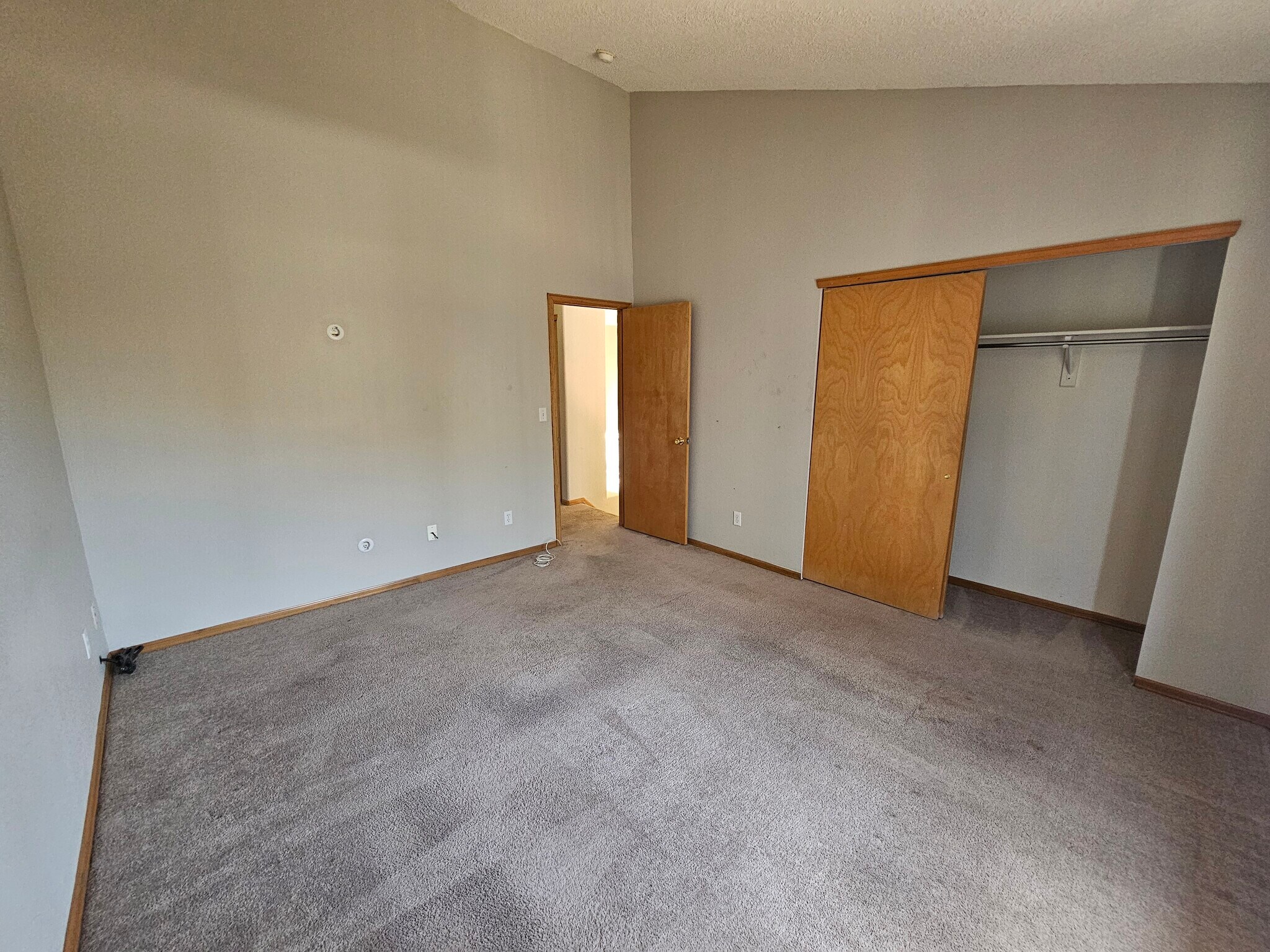 Building Photo - 4638 Bittercreek Dr