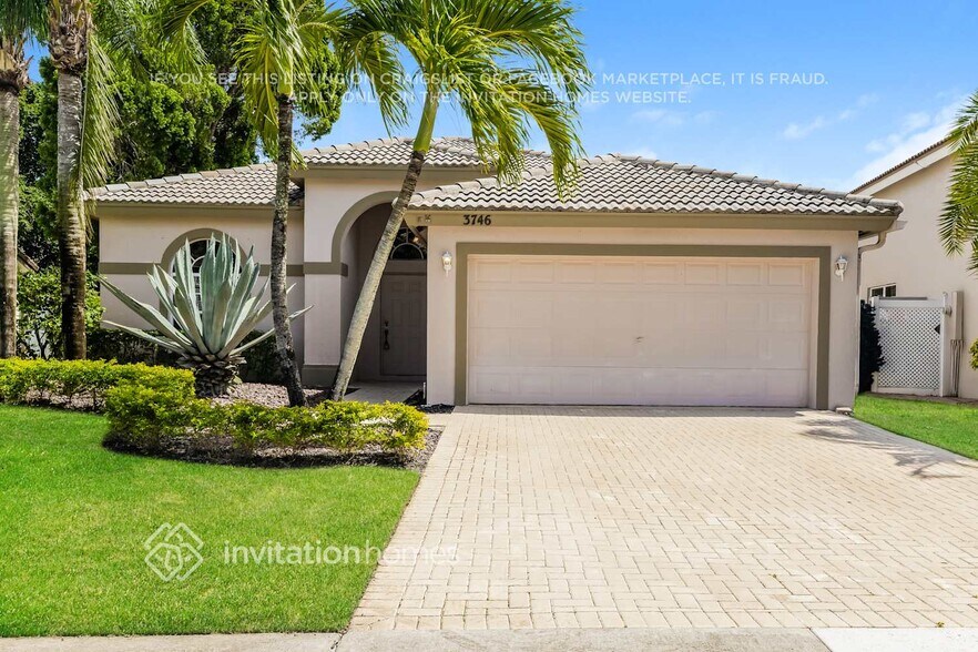 Primary Photo - 3746 Old Lighthouse Cir