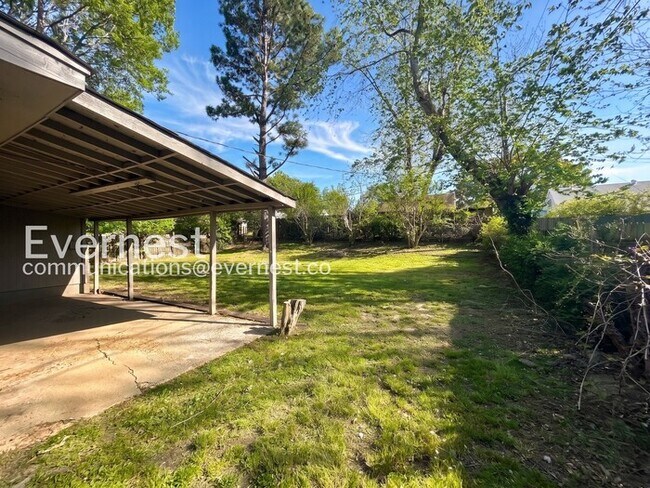 Building Photo - 1449 Ticonderoga Dr