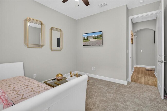 Building Photo - 5612 Del Coronado Dr