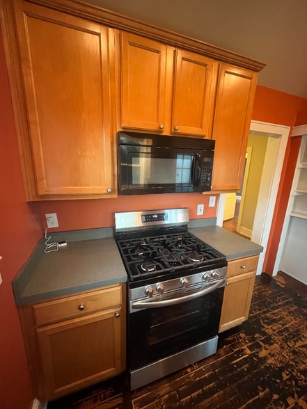 Building Photo - 3026 Church St