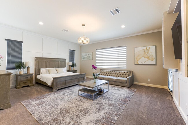 Building Photo - 23060 E Sonoqui Blvd