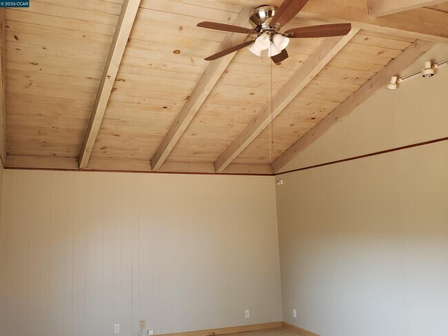 Building Photo - 29 Chapel Dr