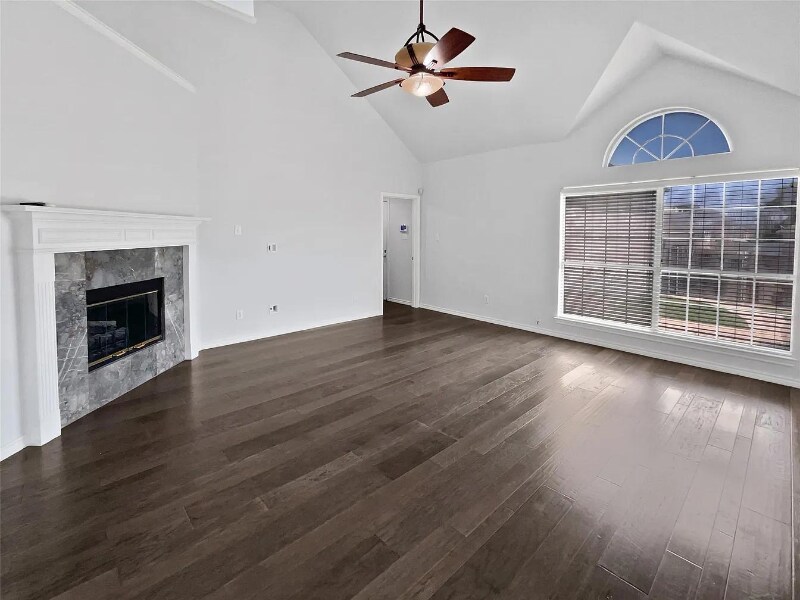 Building Photo - 1621 Cattail Creek Dr