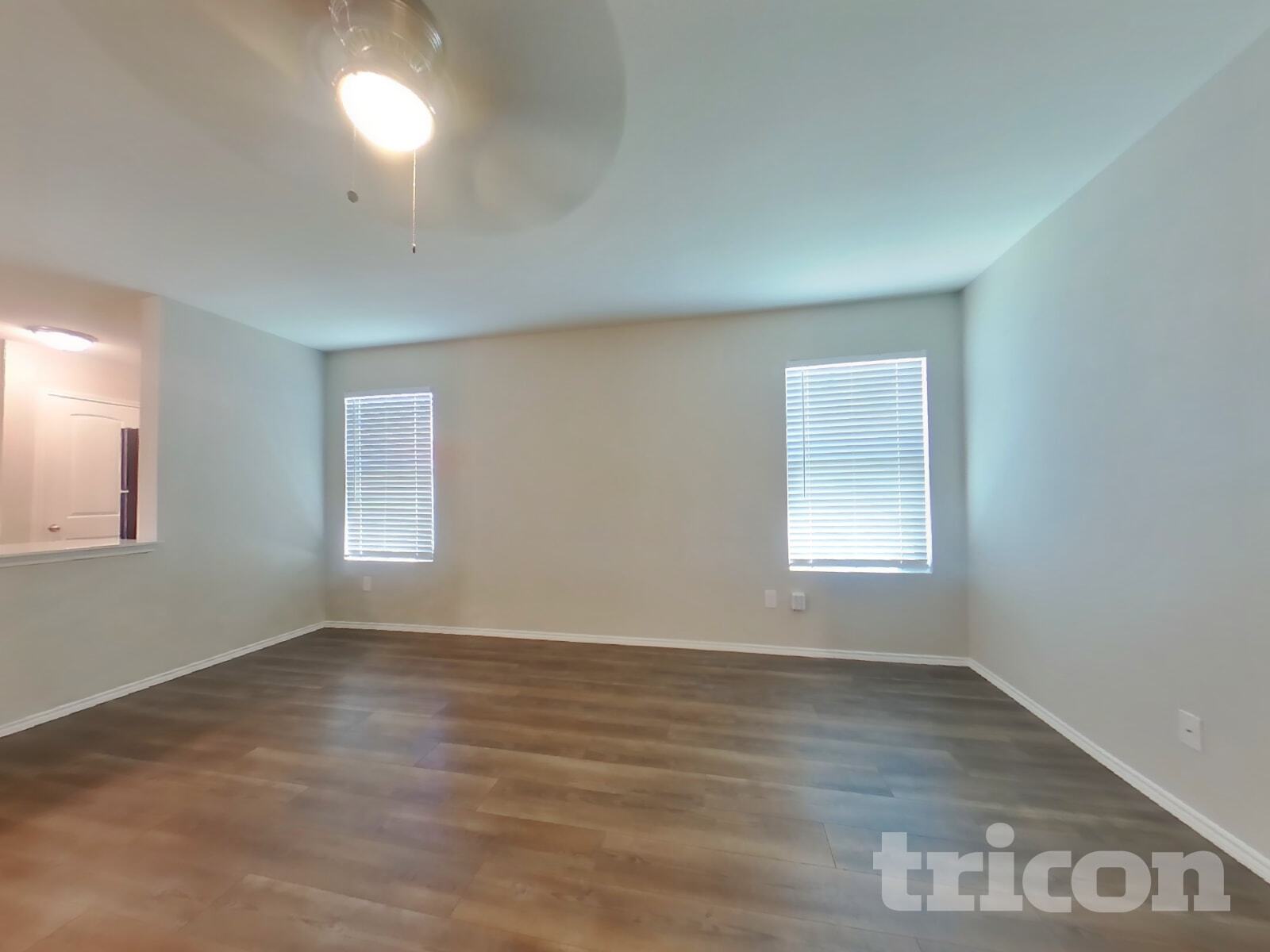 Building Photo - 460 Blue Crow Ln