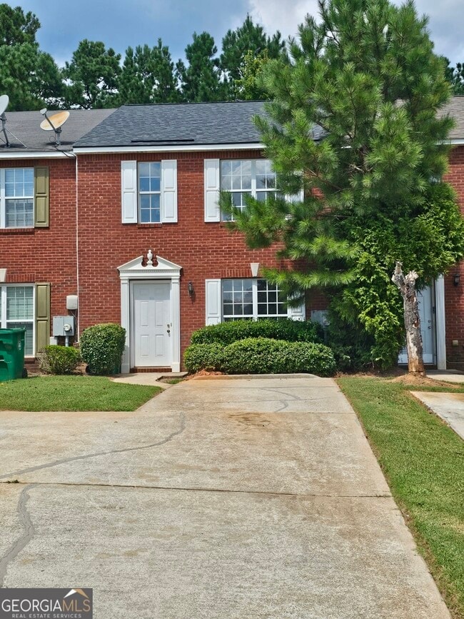Building Photo - 5821 Strathmoor Manor Cir