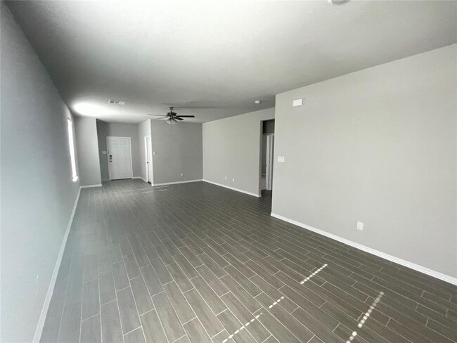 Building Photo - 991 Redinger Ridge Dr