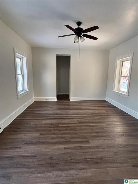 Building Photo - 350 Main St