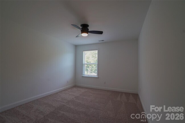 Building Photo - 11224 Smokethorn Dr NW