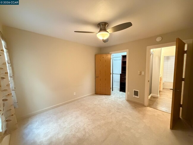 Building Photo - 401 Monte Vista Ave