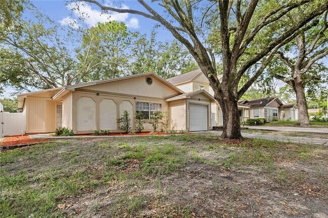 Building Photo - 7607 Glades Ct