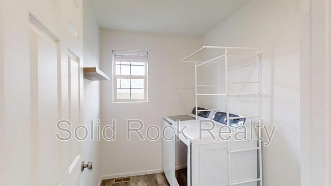 Building Photo - 6929 Green Stalk Cir