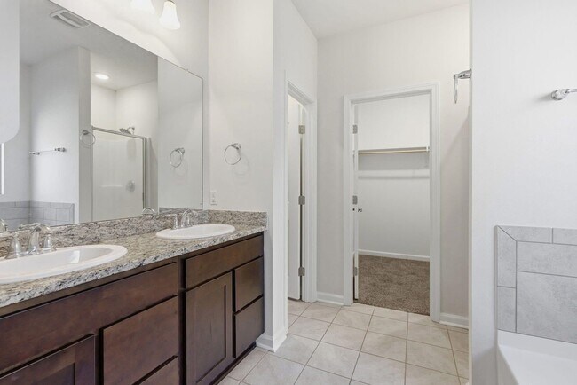 Building Photo - 284 Pipers Ln