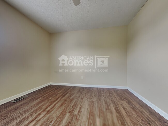 Building Photo - 5256 Crested Owl Court