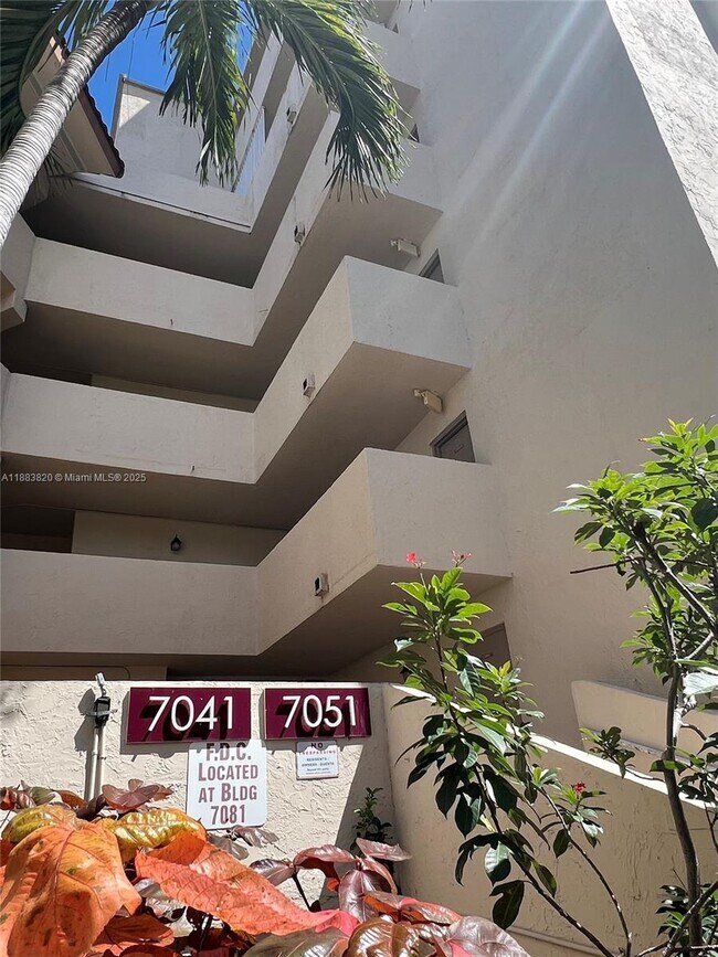 Primary Photo - 7051 Environ Blvd