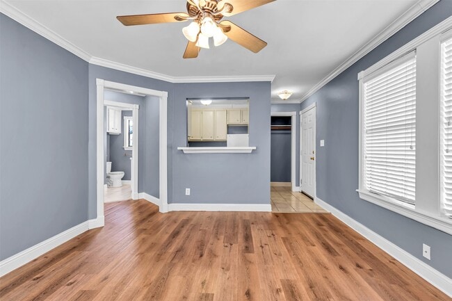 Building Photo - 2634 Peckham St