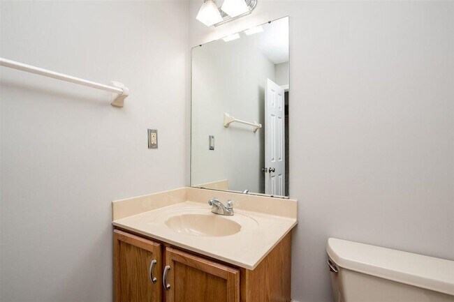 Building Photo - 2807 Virginia Woods Pl