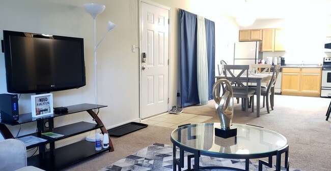 Building Photo - 507 NW 39th Rd