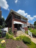 Building Photo - 517 Vine St