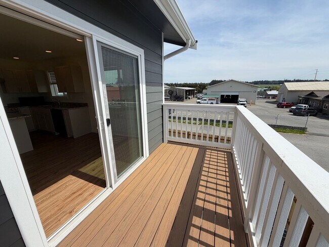 Building Photo - New Construction Two Bedroom Apartments in Coupeville!