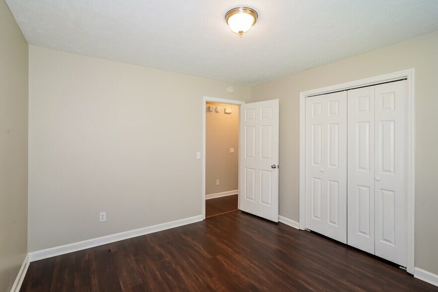 Building Photo - 408 Dellwood Dr