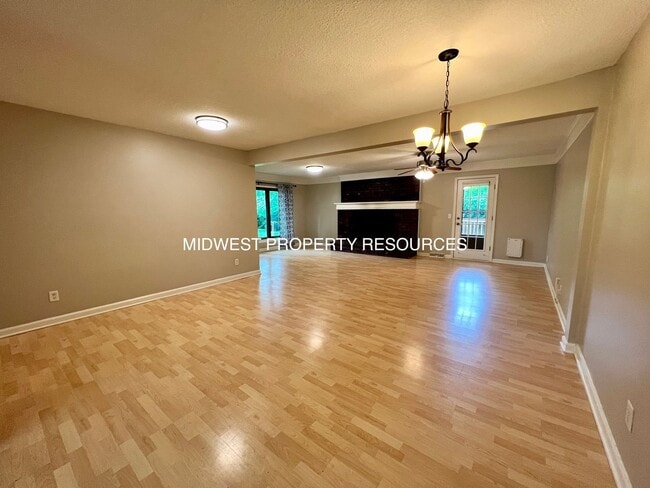 Building Photo - Amazing 3 Bedroom Ranch Home!
