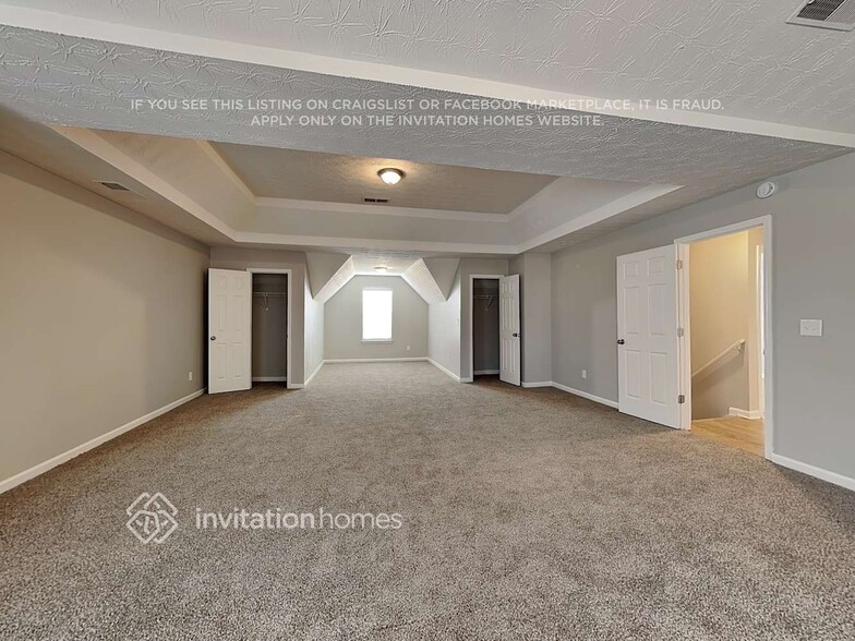 Building Photo - 2201 Corkscrew Way