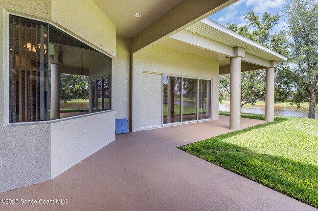 Building Photo - 3641 Gatlin Dr