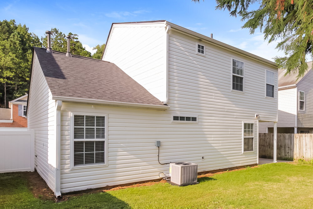 Building Photo - 143 Oak Grove Pl