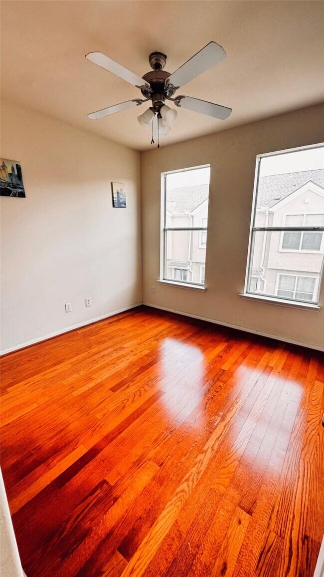 Building Photo - 12707 Boheme Dr
