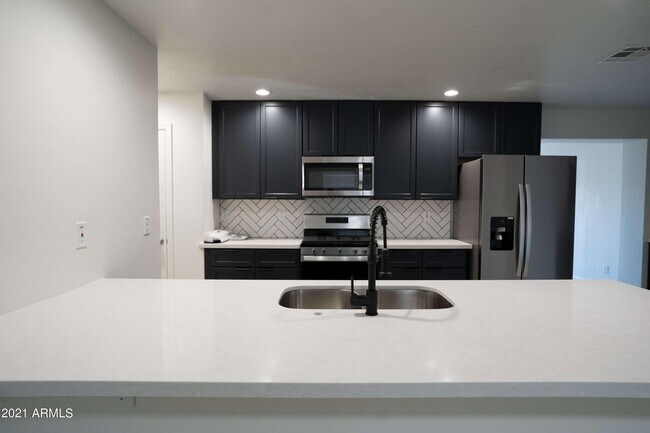 Building Photo - 4724 W Monterosa St