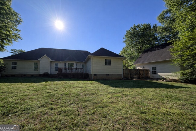 Building Photo - 344 McKibben Dr