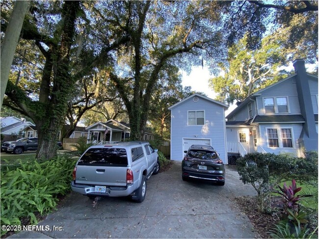 Building Photo - 4257 Longfellow St