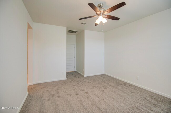 Building Photo - 36217 N Urika Dr