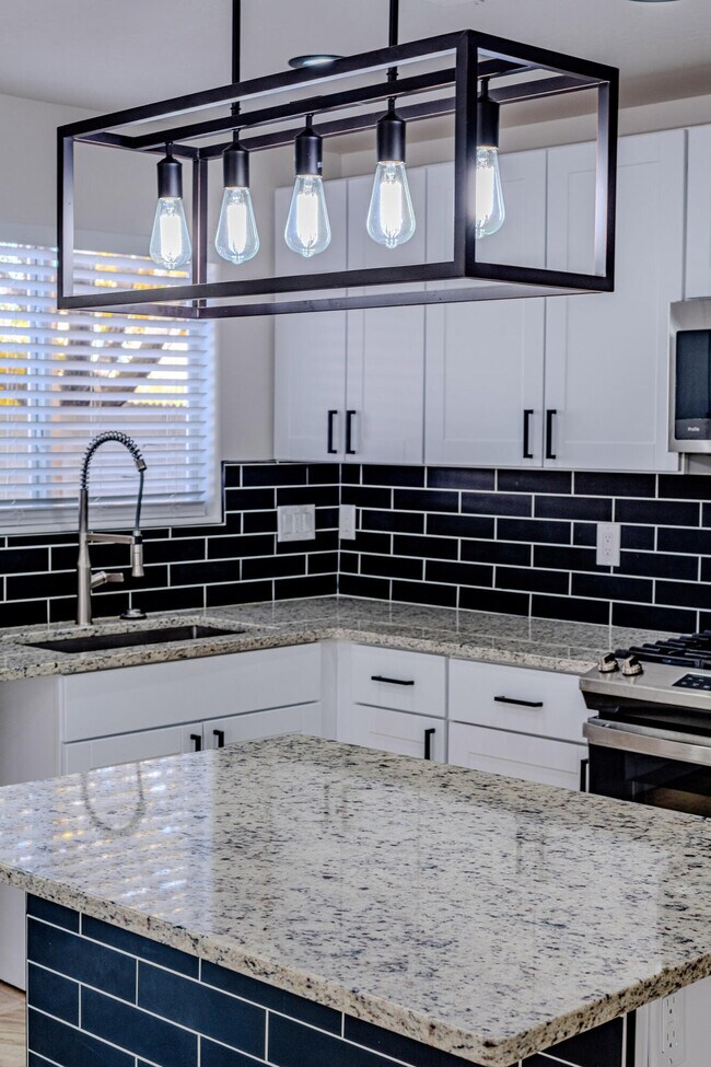 Building Photo - 9605 Weems Ave SW