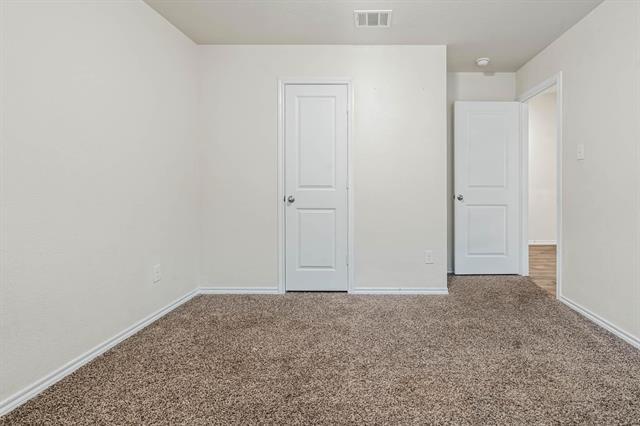 Building Photo - 2120 Tulipwood Dr