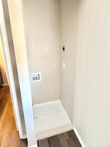 Building Photo - 2221 Stella St