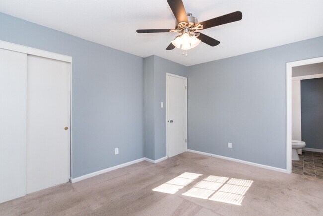 Building Photo - 108 Forestwood Dr