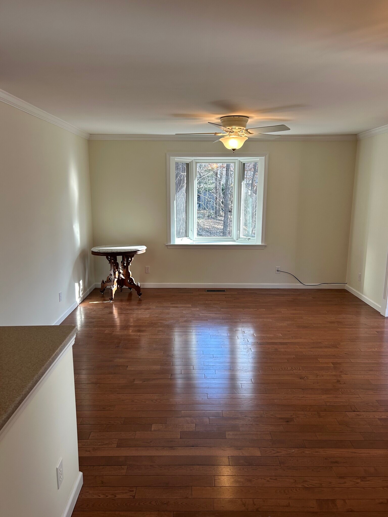 Building Photo - 8817 N Picture Ridge Rd