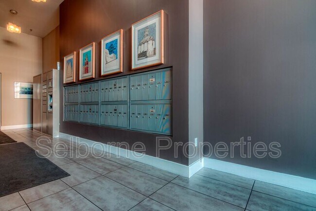 Building Photo - 1401 Jackson St
