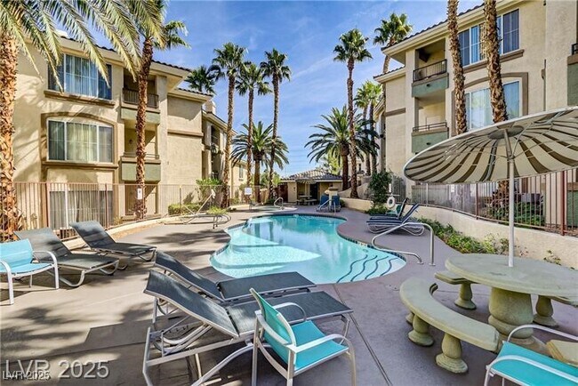 Building Photo - 7143 S Durango Dr