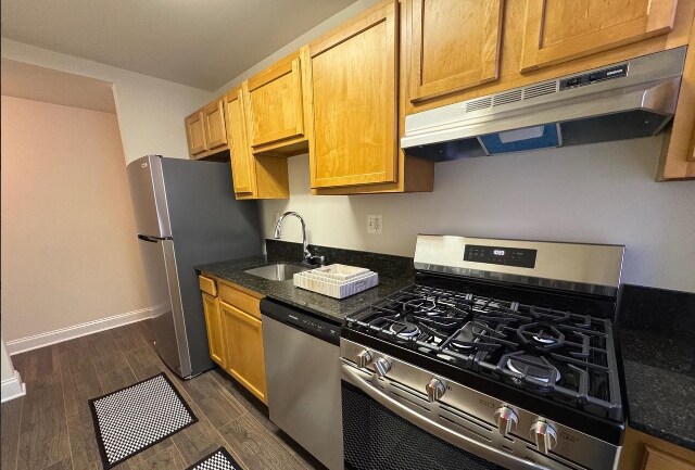 Building Photo - 1340 Fairmont St NW