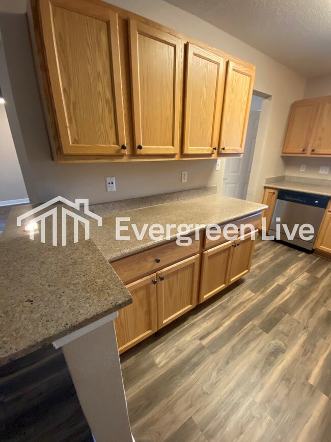 Building Photo - 70 Boreal Ct