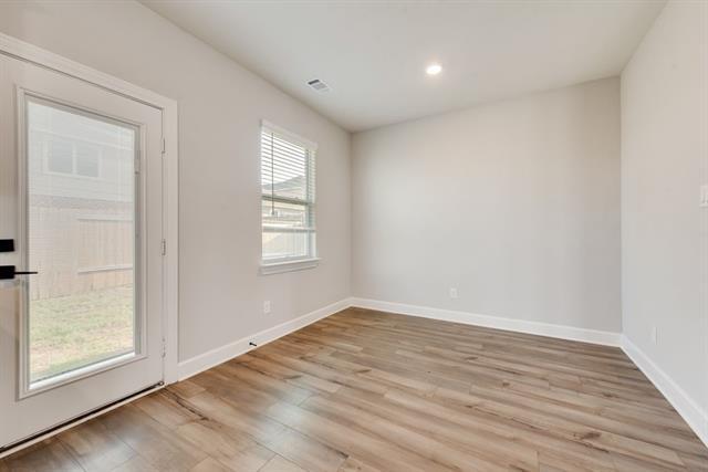 Building Photo - 7621 Lumber Jack Ln